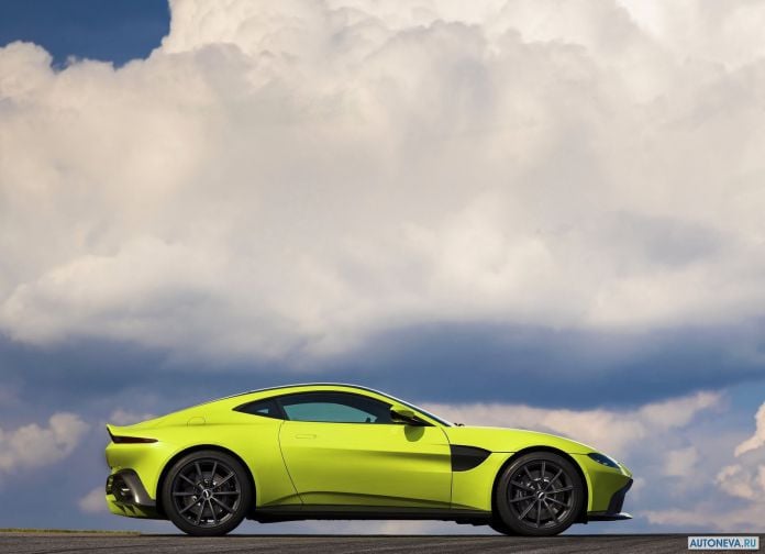 2019 Aston Martin Vantage - фотография 40 из 162