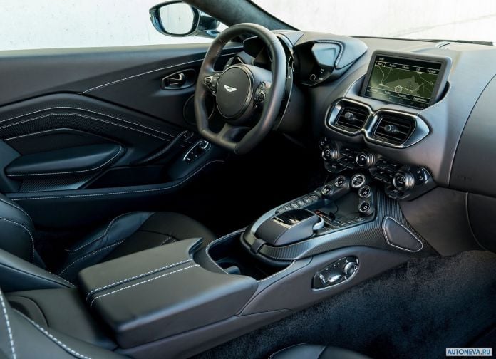 2019 Aston Martin Vantage - фотография 84 из 162