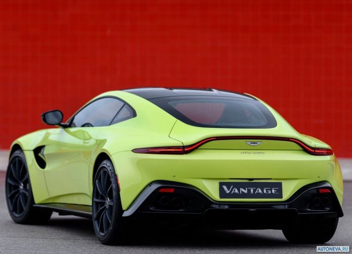 2019 Aston Martin Vantage Lime Essence - фотография 60 из 129