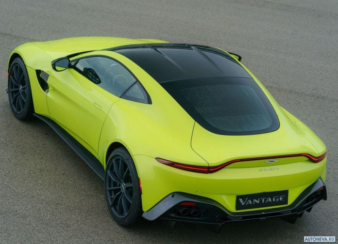 2019 Aston Martin Vantage Lime Essence - фотография 61 из 129