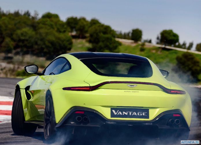2019 Aston Martin Vantage Lime Essence - фотография 79 из 129