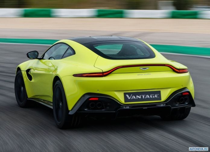 2019 Aston Martin Vantage Lime Essence - фотография 82 из 129