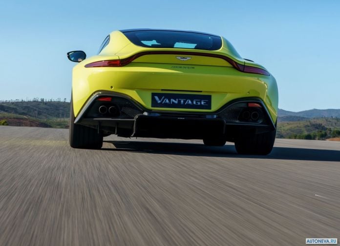 2019 Aston Martin Vantage Lime Essence - фотография 105 из 129