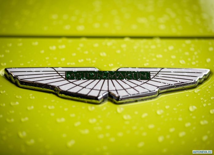 2019 Aston Martin Vantage Lime Essence - фотография 125 из 129