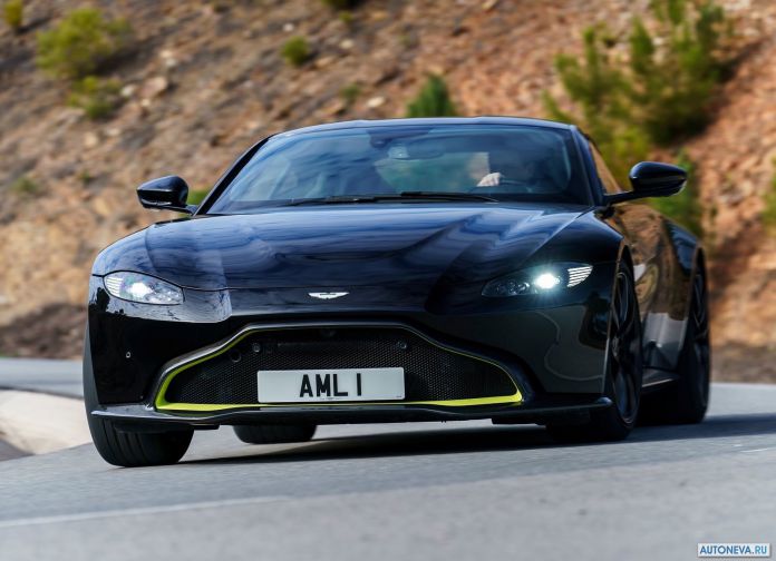 2019 Aston Martin Vantage Onyx Black - фотография 23 из 130