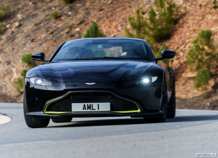 2019 Aston Martin Vantage Onyx Black - фотография 24 из 130