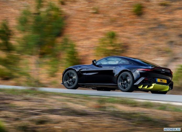 2019 Aston Martin Vantage Onyx Black - фотография 82 из 130