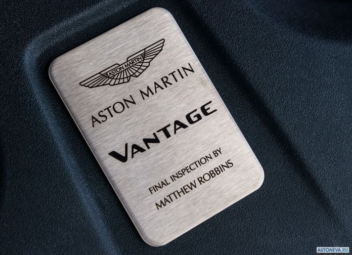 2019 Aston Martin Vantage Onyx Black - фотография 128 из 130