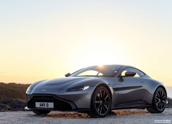 2019 Aston Martin Vantage Tungsten Silver - фотография 7 из 146