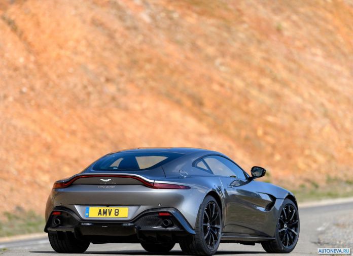 2019 Aston Martin Vantage Tungsten Silver - фотография 83 из 146