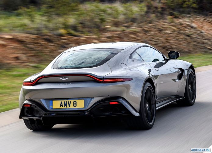 2019 Aston Martin Vantage Tungsten Silver - фотография 87 из 146