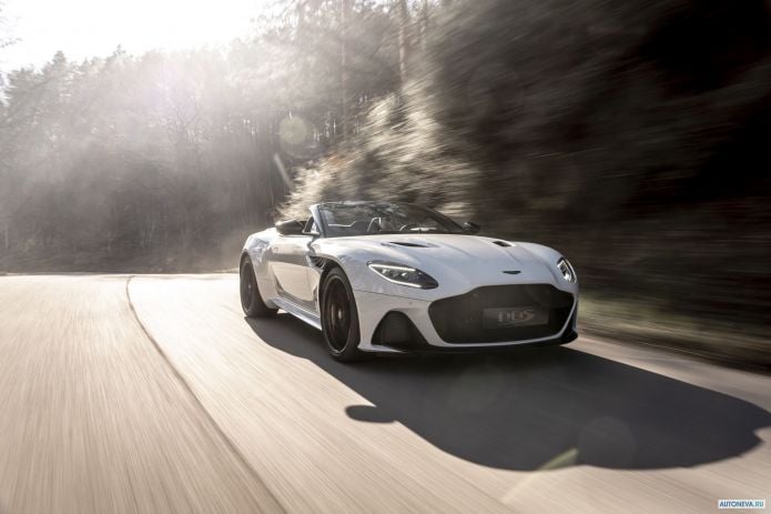 2020 Aston Martin DBS Superleggera Volante - фотография 3 из 40 2020 Aston Martin DBS Superleggera Volante - фотография 3 из 40