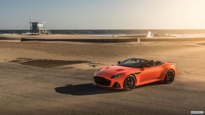 2020 Aston Martin DBS Superleggera Volante - фотография 11 из 40