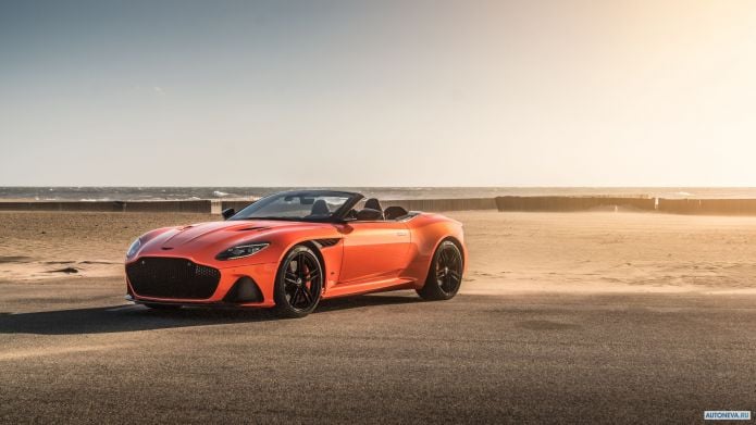 2020 Aston Martin DBS Superleggera Volante - фотография 12 из 40