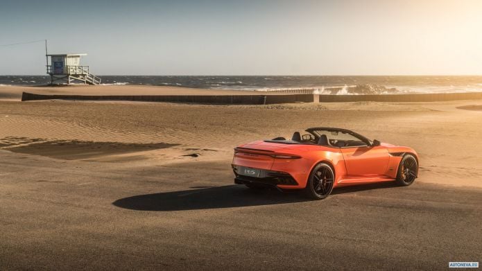 2020 Aston Martin DBS Superleggera Volante - фотография 19 из 40