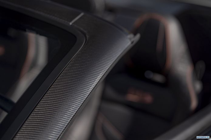 2020 Aston Martin DBS Superleggera Volante - фотография 40 из 40 2020 Aston Martin DBS Superleggera Volante - фотография 40 из 40