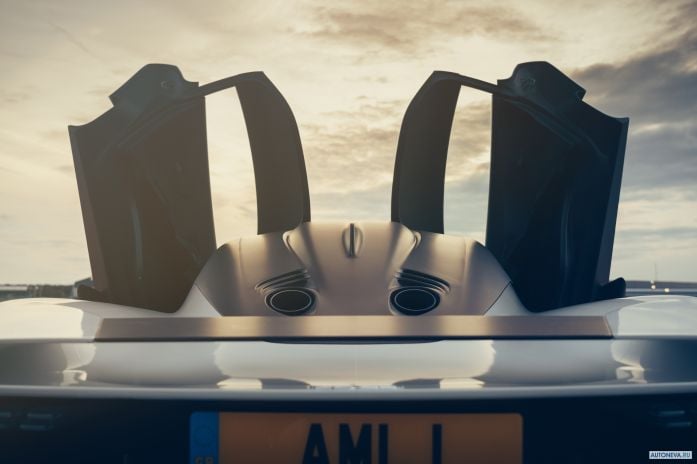 2020 Aston Martin Valhalla - фотография 6 из 6