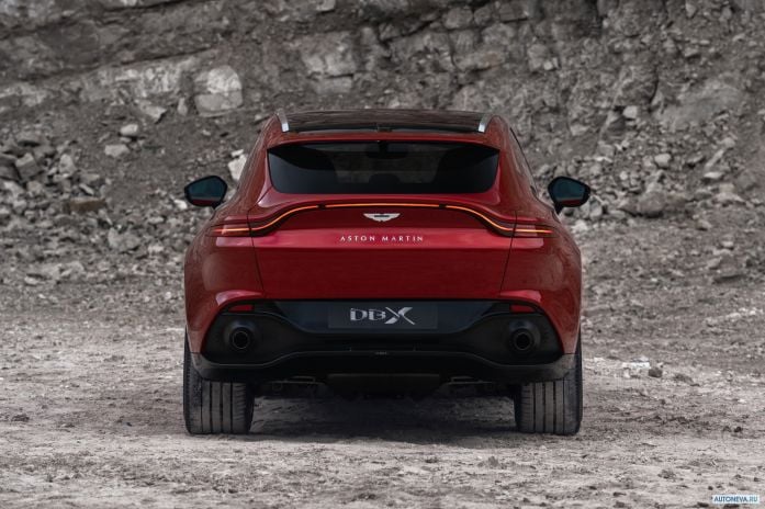 2021 Aston Martin DBX - фотография 20 из 32