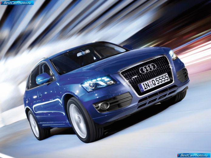 2009 Audi Q5 - фотография 1 из 89