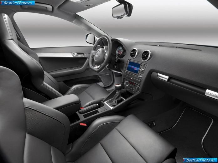 2009 Audi S3 - фотография 12 из 16