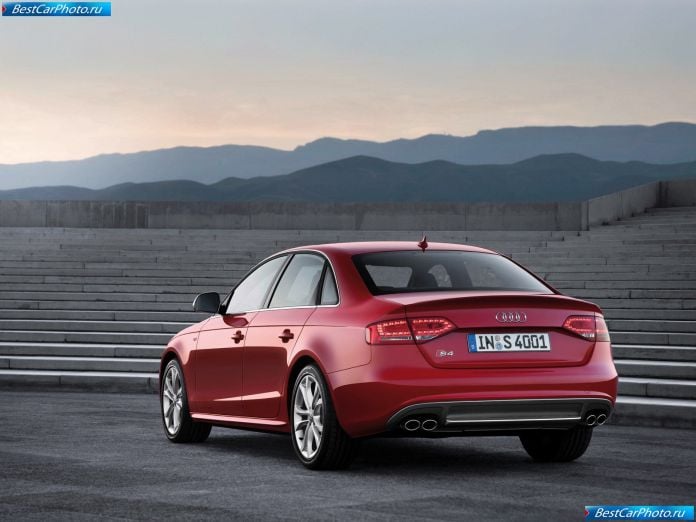 2009 Audi S4 - фотография 24 из 49