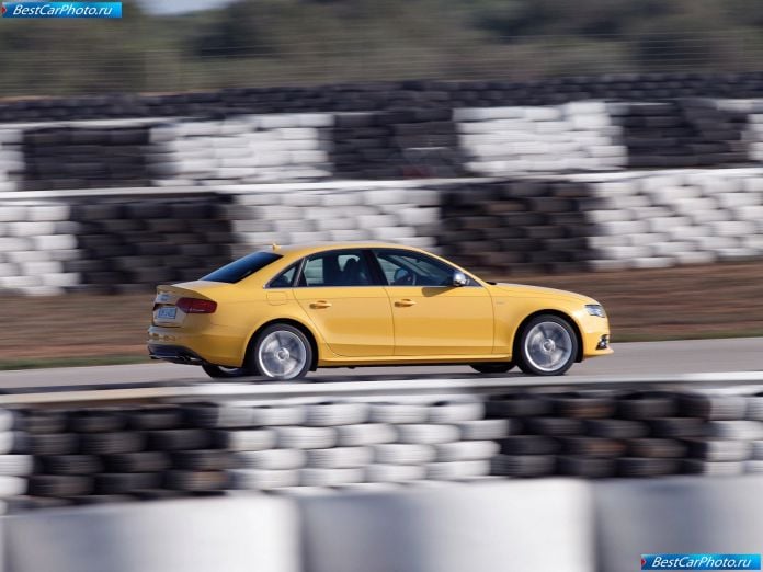 2009 Audi S4 - фотография 31 из 49