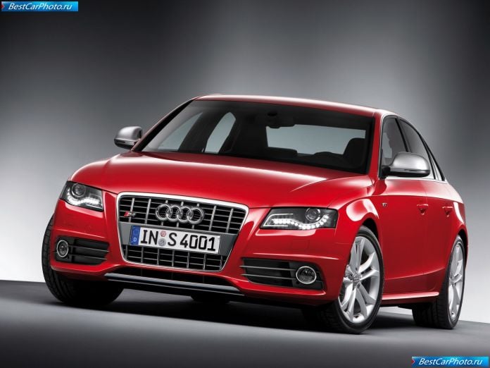 2009 Audi S4 - фотография 35 из 49