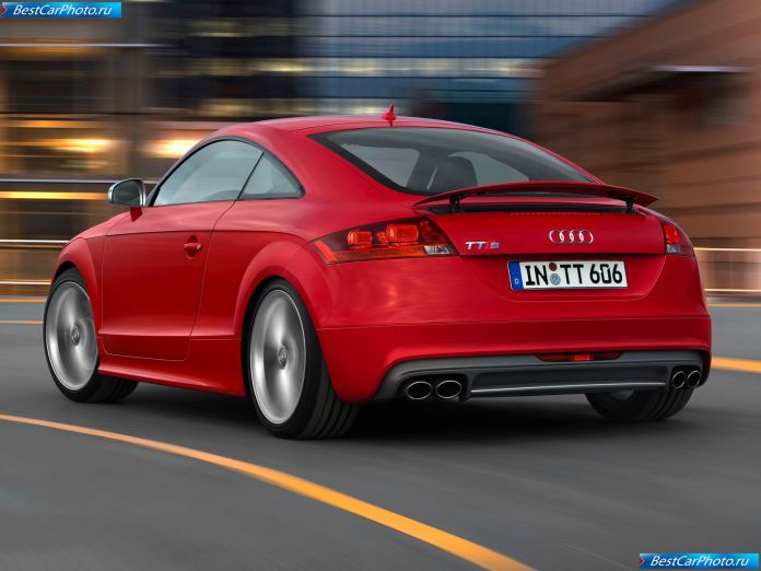 2009 Audi TTS Coupe - фотография 4 из 8