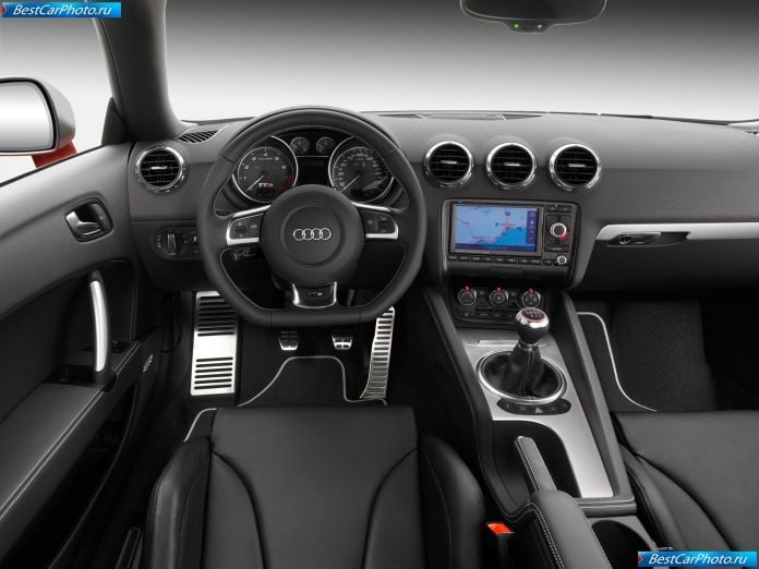 2009 Audi TTS Coupe - фотография 7 из 8