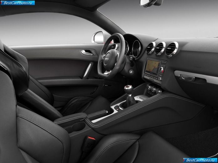 2009 Audi TTS Coupe - фотография 8 из 8