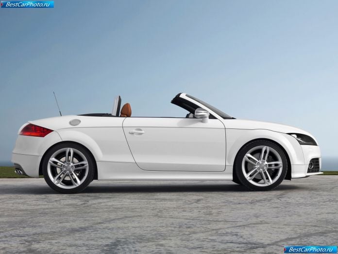 2009 Audi TTS Roadster - фотография 4 из 12