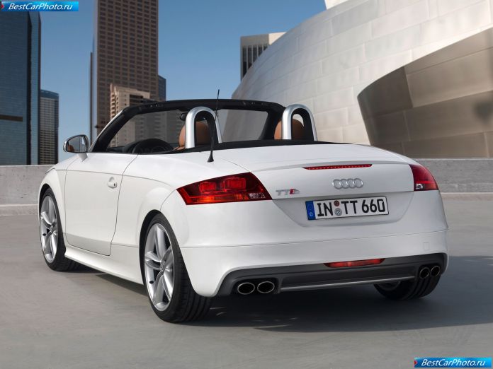2009 Audi TTS Roadster - фотография 6 из 12