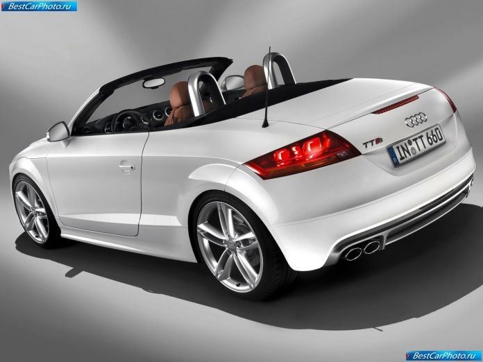 2009 Audi TTS Roadster - фотография 7 из 12