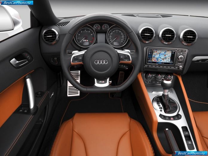 2009 Audi TTS Roadster - фотография 9 из 12
