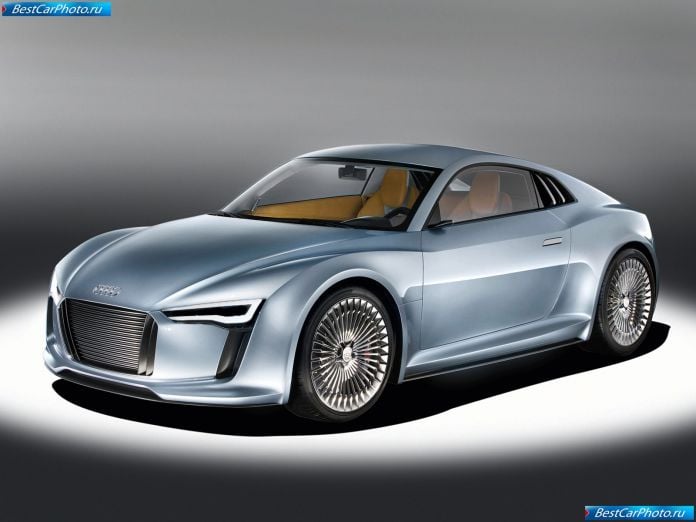 2010 Audi E-tron Concept - фотография 2 из 32