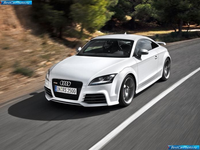 2010 Audi Tt Rs - фотография 3 из 48