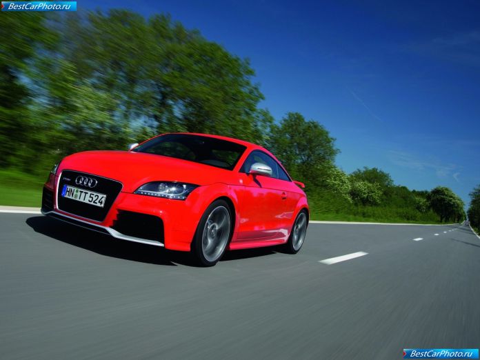 2010 Audi Tt Rs - фотография 15 из 48