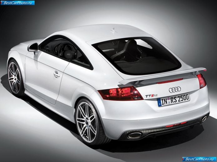 2010 Audi Tt Rs - фотография 36 из 48