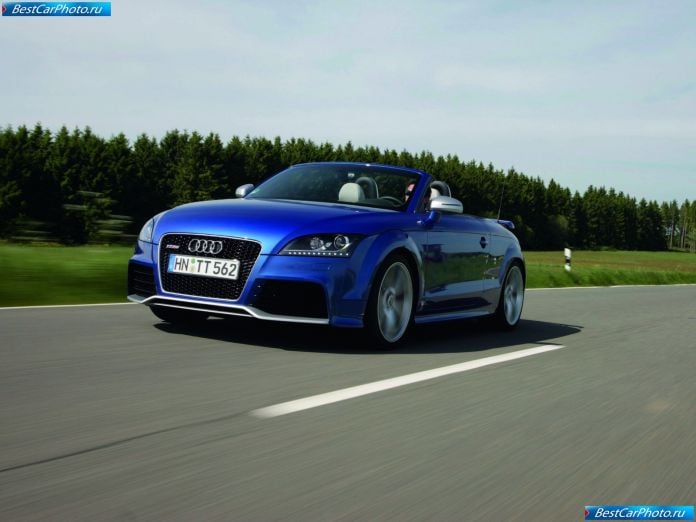 2010 Audi Tt Rs Roadster - фотография 13 из 39
