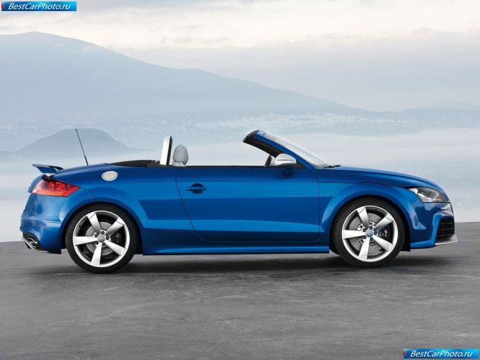 2010 Audi Tt Rs Roadster - фотография 19 из 39