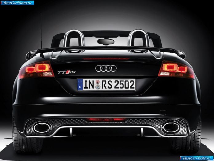 2010 Audi Tt Rs Roadster - фотография 31 из 39