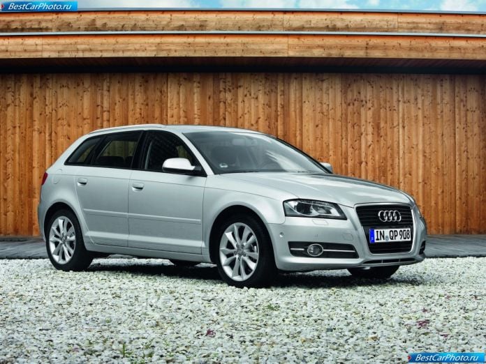 2011 Audi A3 Sportback - фотография 4 из 40