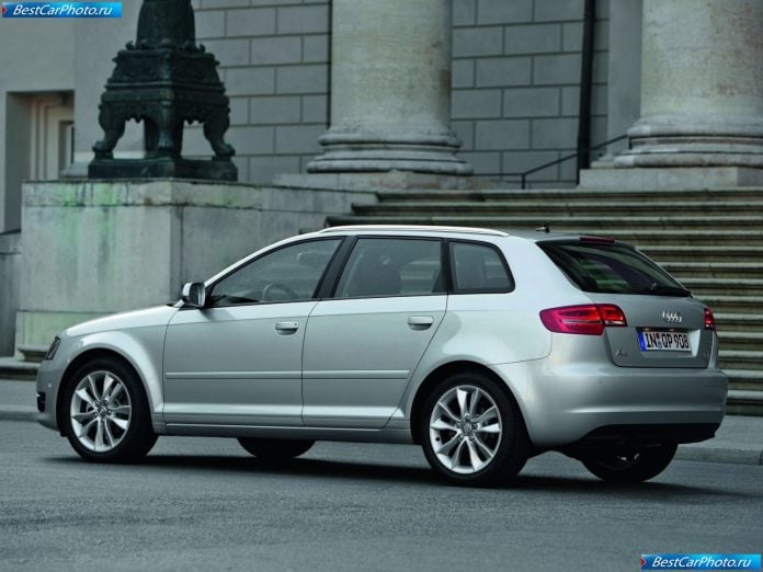 2011 Audi A3 Sportback - фотография 22 из 40