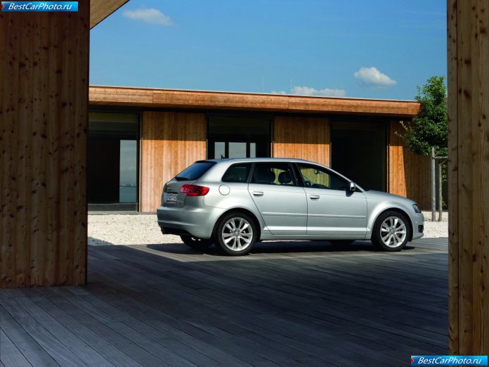 2011 Audi A3 Sportback - фотография 23 из 40
