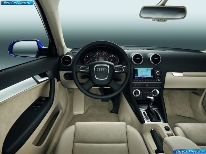 2011 Audi A3 Sportback - фотография 31 из 40