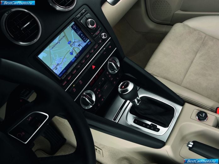 2011 Audi A3 Sportback - фотография 34 из 40