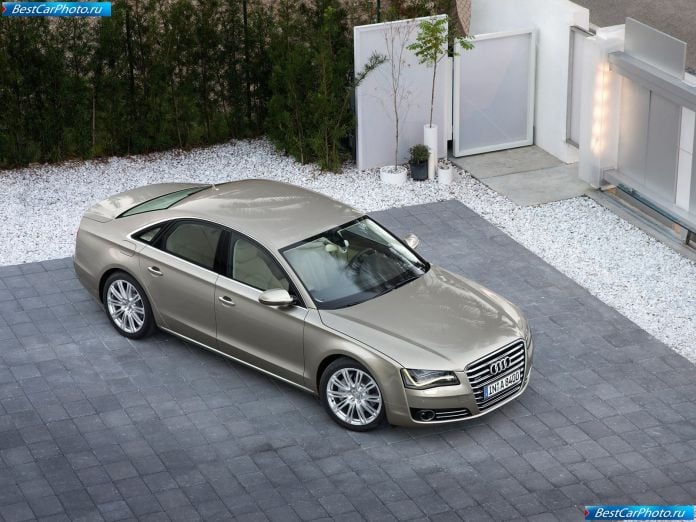 2011 Audi A8 - фотография 6 из 222