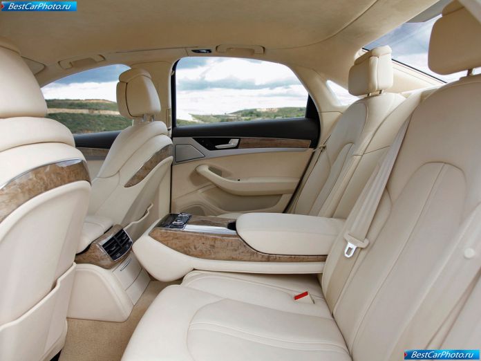 2011 Audi A8 - фотография 98 из 222