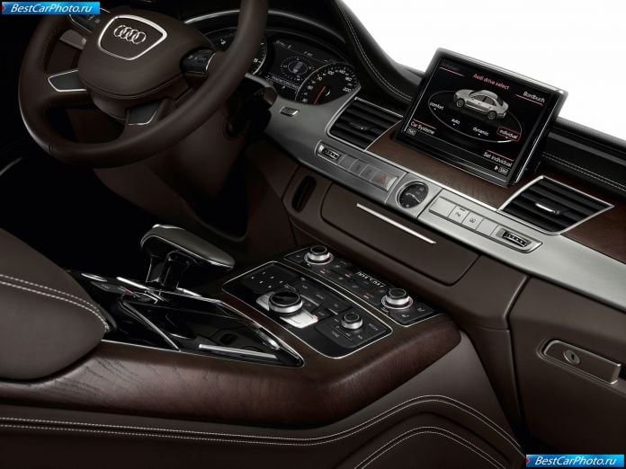 2011 Audi A8 - фотография 99 из 222