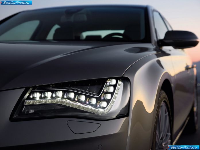 2011 Audi A8 - фотография 132 из 222